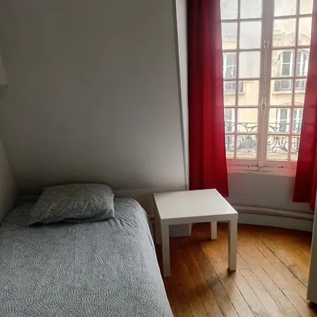 Apartment St Michel Paris